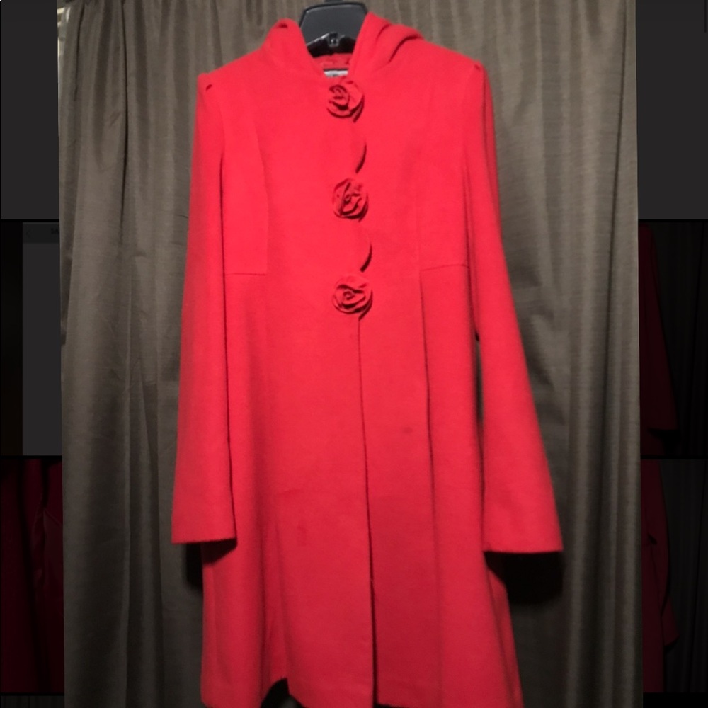 Red Coat - Picture 2 of 5